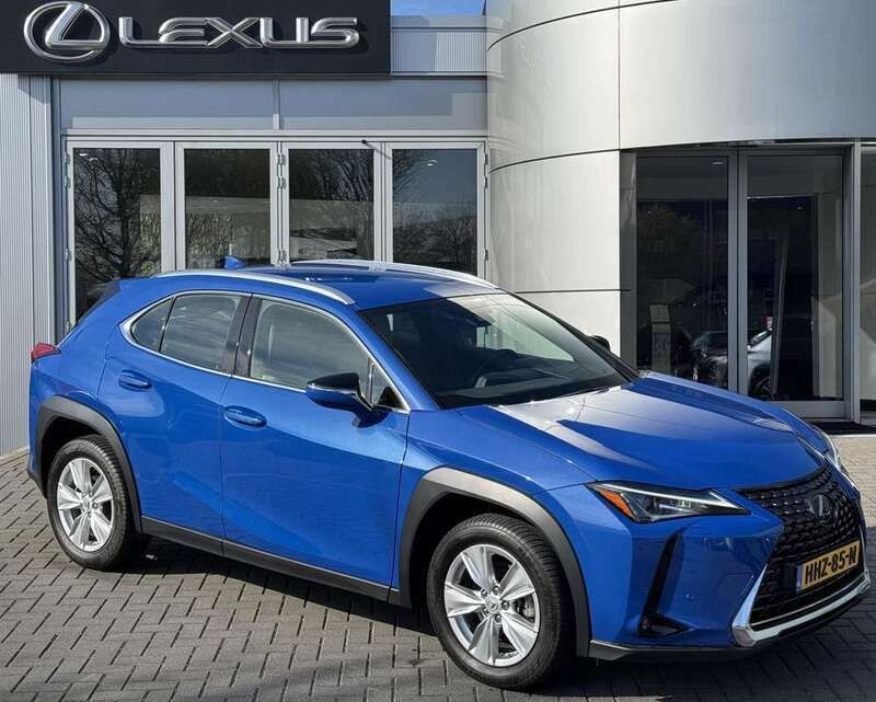 Blauw, metallic lak Gebruikt 2021 Lexus UX 250h Business Edition SUV | € 27.900 (Goede deal) - Afbeelding 1/4