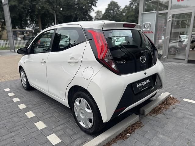 Occasion Toyota Aygo X-play 73 PK (53 kW) 2021 Wit Hatchback