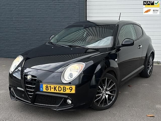 Zwart Gebruikt 2009 Alfa Romeo MiTo Progression Hatchback | € 3.295 (Eerlijke prijs) - Afbeelding 1/4