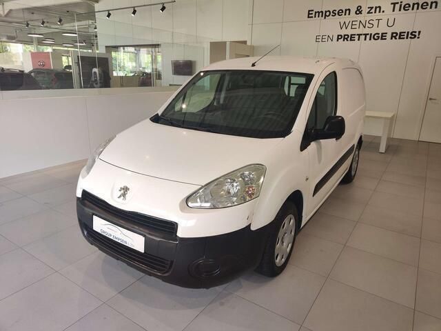 Wit Gebruikt 2014 Peugeot Partner Style MPV | € 8.900 - Afbeelding 1/4