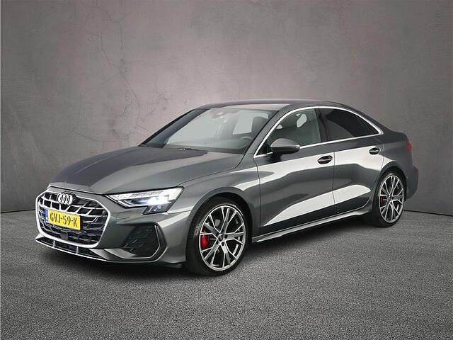 Grijs Gebruikt 2024 Audi A3 S-Line Sedan | € 41.900 (Duur) - Afbeelding 1/4