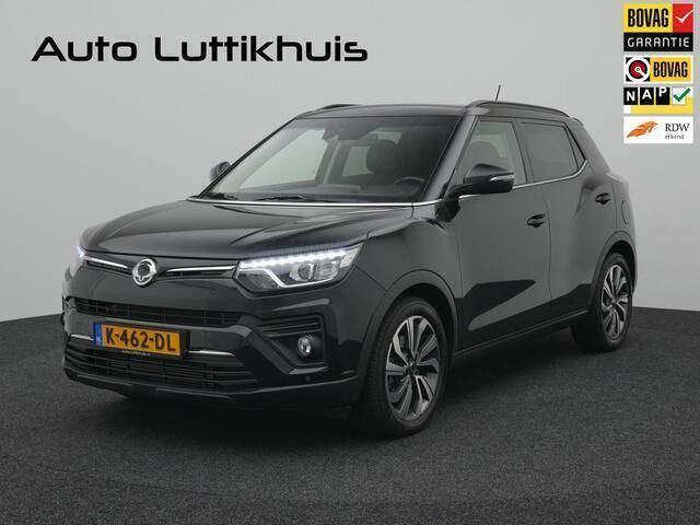 Zwart Gebruikt 2020 Ssangyong Tivoli SUV | € 21.250 - Afbeelding 1/4