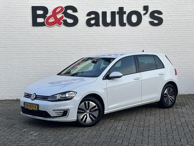 Wit Occasion 2019 VW e-Golf Hatchback | € 11.400 (Goede deal) - Afbeelding 1/4