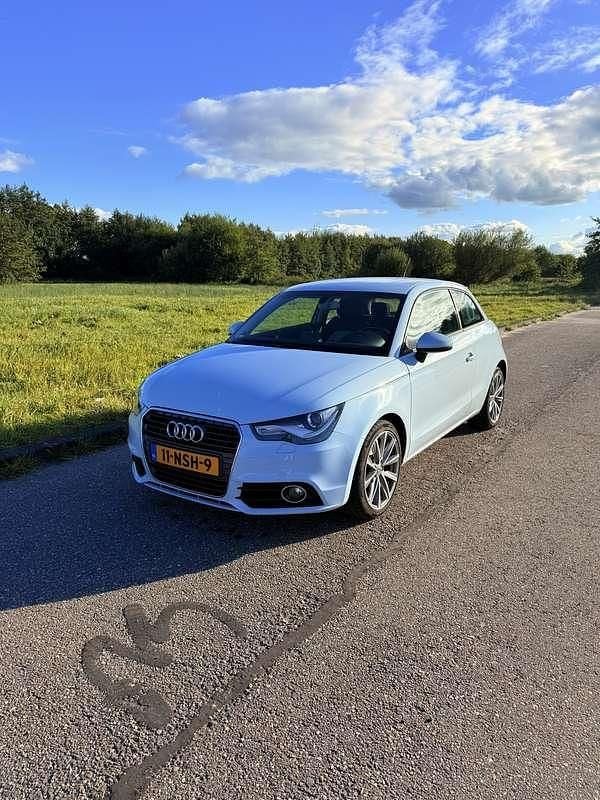 Blauw Gebruikt 2010 Audi A1 Ambition Hatchback | € 7.800 (Eerlijke prijs) - Afbeelding 1/4