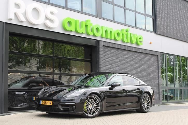 Zwart Gebruikt 2021 Porsche Panamera Sedan | € 63.950 (Goede deal) - Afbeelding 1/4