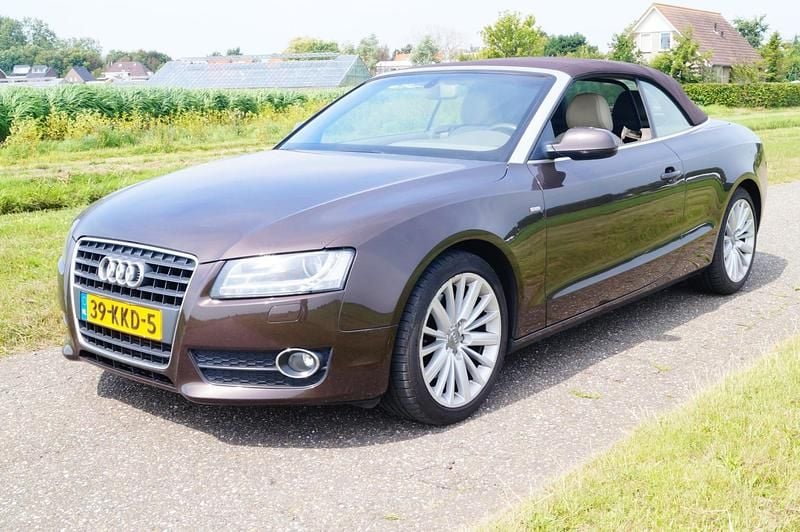 Bruin Occasion 2010 Audi A5 Cabriolet S-Line Cabriolet | € 12.400 (Iets duurder) - Afbeelding 1/4