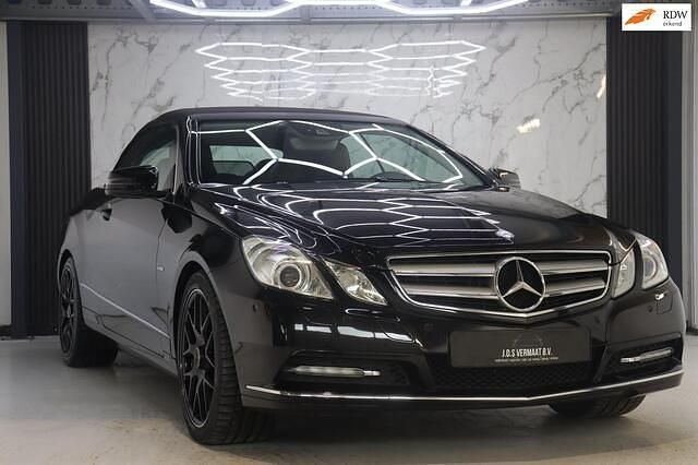 Zwart Gebruikt 2012 Mercedes E350 Elegance Cabriolet | € 20.950 (Duur) - Afbeelding 1/4
