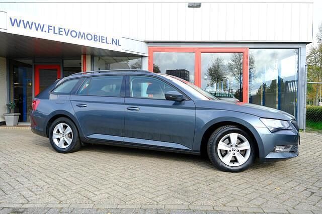 Occasion Skoda Superb Business Line 120 PK (88 kW) 2016 Grijs Stationwagen