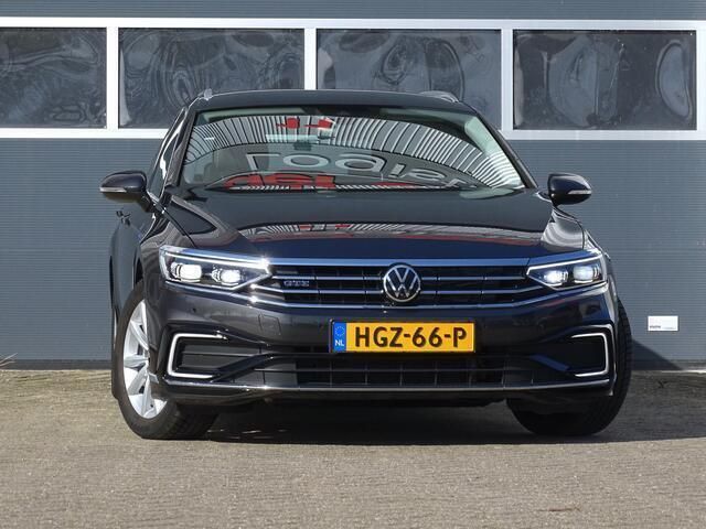 Occasion VW Passat Business 218 PK (160 kW) 2021 Grijs Stationwagen