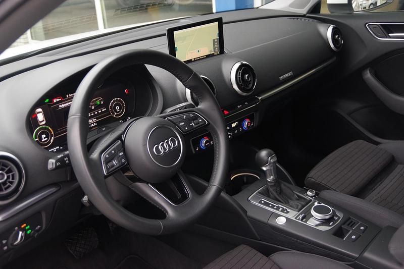 Occasion Audi A3 Sportback e-tron Sport 204 PK (150 kW) 2020 Wit Hatchback