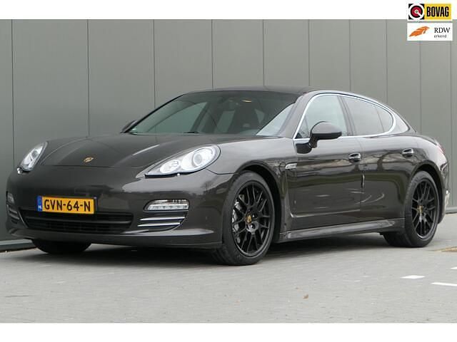 Occasion Porsche Panamera Sport 400 PK (294 kW) 2010 Zwart Hatchback