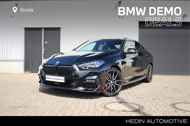 Zwart Gebruikt 2025 BMW 218 M Sport Coupé | € 37.880 (Iets duurder) - Afbeelding 1/4