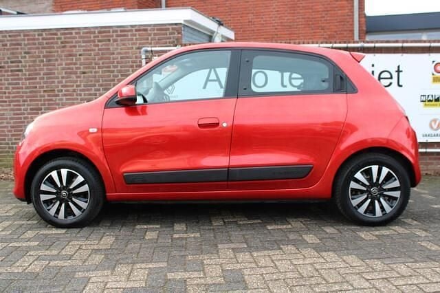 Occasion Renault Twingo Expression 90 PK (66 kW) 2016 Rood (metallic) Hatchback