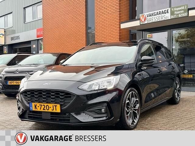 Zwart Gebruikt 2021 Ford Focus Business Edition Stationwagen | € 16.995 (Eerlijke prijs) - Afbeelding 1/4