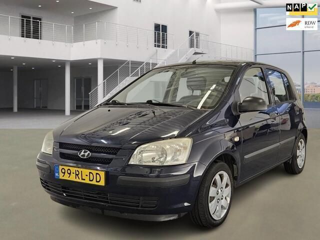 Blauw Gebruikt 2005 Hyundai Getz Active Hatchback | € 2.200 (Eerlijke prijs) - Afbeelding 1/4
