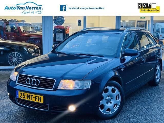 Blauw Gebruikt 2004 Audi A4 Stationwagen | € 1.500 (Eerlijke prijs) - Afbeelding 1/4