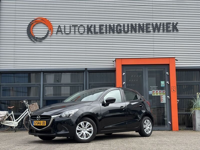 Zwart Gebruikt 2019 Mazda 2 Hatchback | € 18.450 (Eerlijke prijs) - Afbeelding 1/4