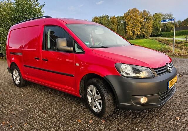 Occasion VW Caddy Maxi 105 PK (77 kW) 2015 Rood MPV
