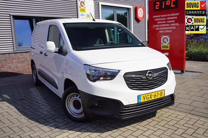 Wit Occasion 2020 Opel Combo Edition MPV | € 10.817 (Eerlijke prijs) - Afbeelding 1/4