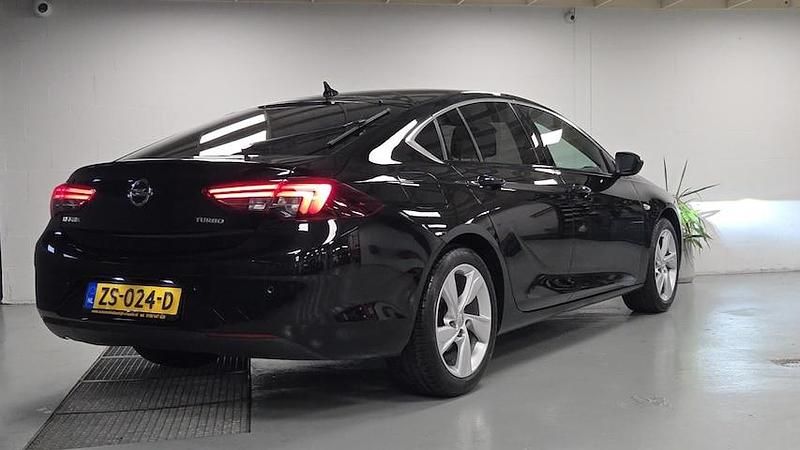Occasion Opel Insignia Business 165 PK (121 kW) 2019 Zwart Hatchback
