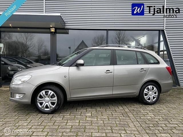 Occasion Skoda Fabia Ambition 86 PK (63 kW) 2013 Beige (metallic) Stationwagen