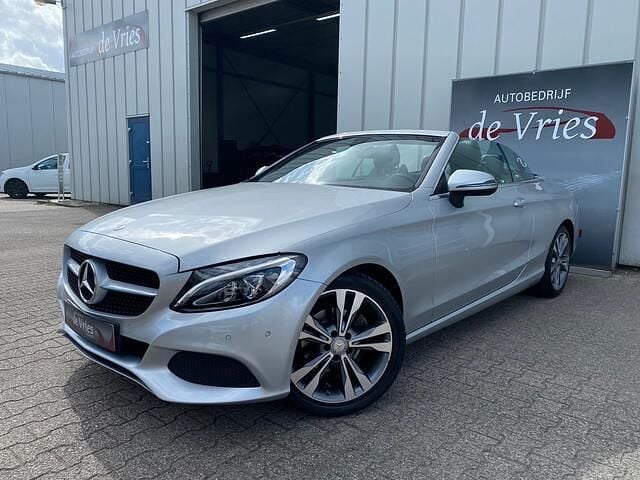 Grijs Gebruikt 2017 Mercedes C180 Edition 1 Cabriolet | € 22.900 (Super prijs) - Afbeelding 1/4