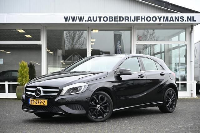 Occasion Mercedes A180 Ambition 109 PK (80 kW) 2012 Zwart (metallic) Hatchback
