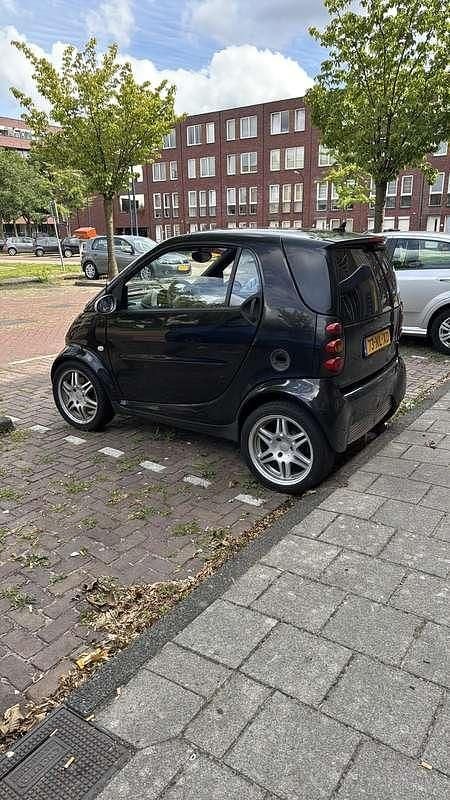 Zwart Gebruikt 2003 Smart ForTwo Coupé Pure Coupé | € 500 (Goede deal) - Afbeelding 1/4