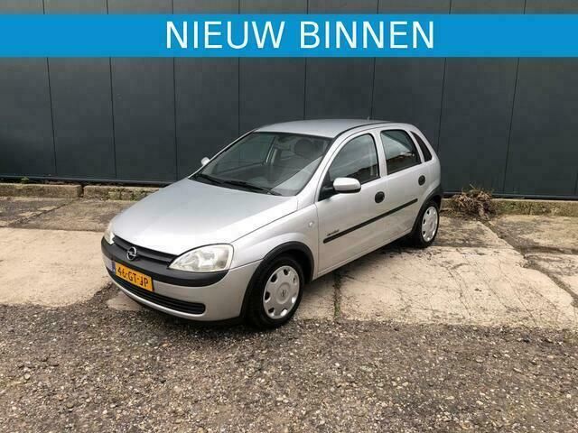 Grijs Gebruikt 2001 Opel Corsa Hatchback | € 2.799 (Duur) - Afbeelding 1/4