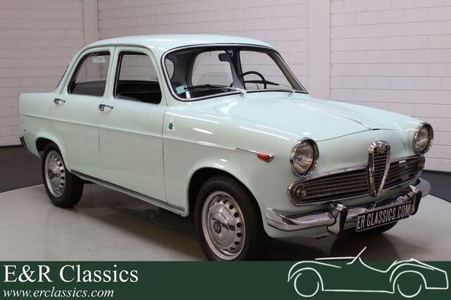 Groen Gebruikt 1965 Alfa Romeo Giulietta Sprint Hatchback | € 24.950 - Afbeelding 1/4