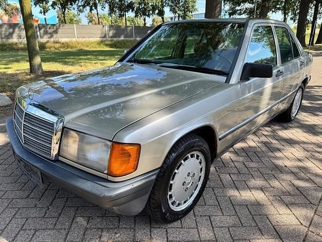 Overige Gebruikt 1985 Mercedes 190 Sedan | € 5.999 - Afbeelding 1/4