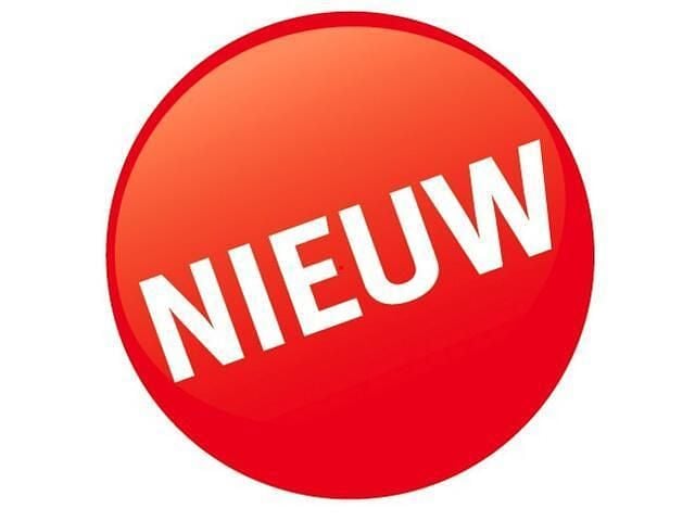 Wit, andere lak Gebruikt 2021 VW Golf VIII Life Hatchback | € 17.990 (Goede deal) - Afbeelding 1/1
