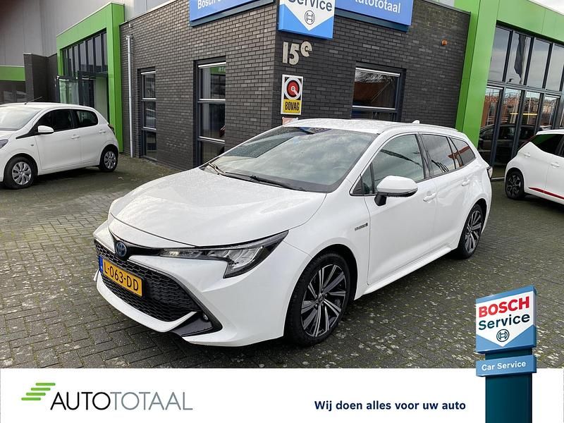 Wit Occasion 2021 Toyota Corolla Business Edition Stationwagen | € 19.900 (Goede deal) - Afbeelding 1/4