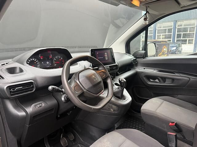 Occasion Peugeot Partner Premium 76 PK (55 kW) 2021 Zwart (metallic) MPV