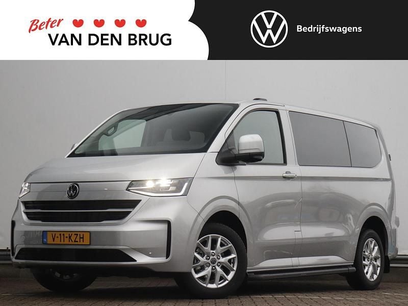Grijs Gebruikt 2024 VW Transporter Van | € 55.795 - Afbeelding 1/4