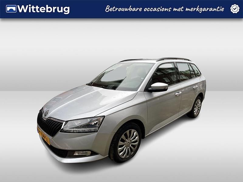 Occasion Skoda Fabia Ambition 97 PK (71 kW) 2022 Grijs Stationwagen