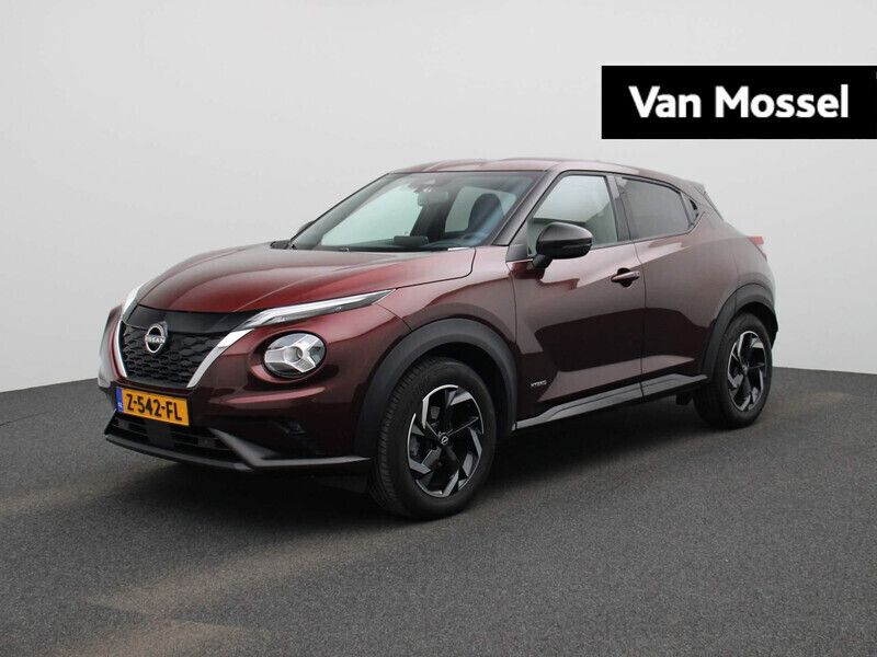 Rood Gebruikt 2024 Nissan Juke N-Connecta SUV | € 25.940 (Eerlijke prijs) - Afbeelding 1/4