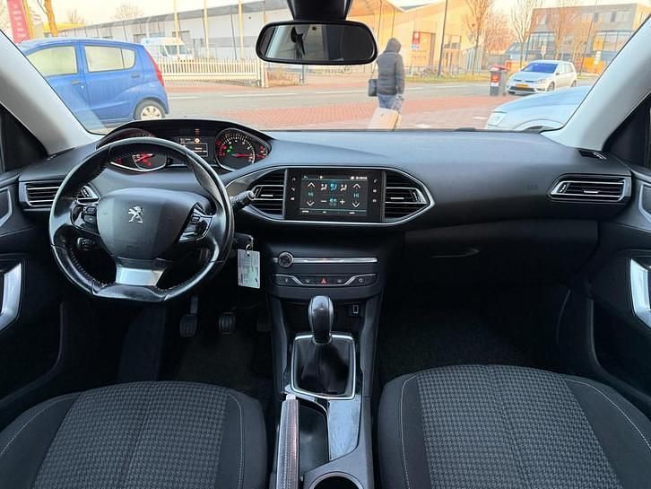 Occasion Peugeot 308 SW 110 PK (80 kW) 2018 Grijs Stationwagen