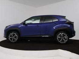 Occasion Toyota Yaris Executive 116 PK (85 kW) 2021 Blauw metallic SUV
