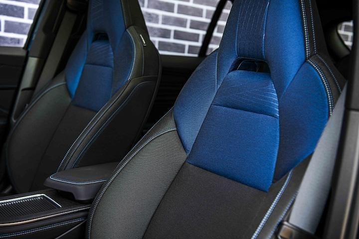 Zwart Occasion 2023 Lynk & Co 01 SUV | € 27.399 (Eerlijke prijs) - Afbeelding 1/3