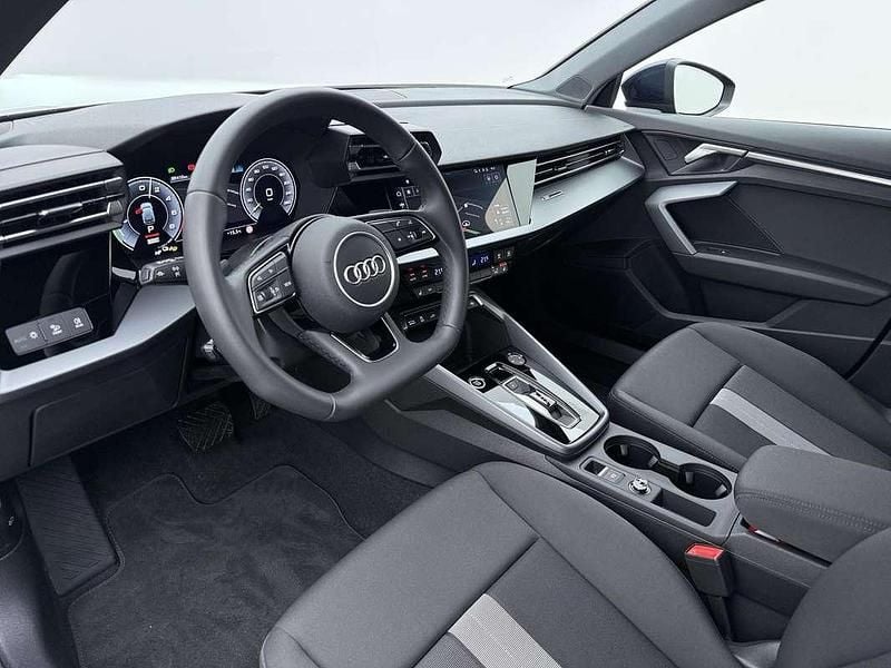 Occasion Audi A3 Sportback e-tron Proline 204 PK (150 kW) 2025 Blauw Hatchback