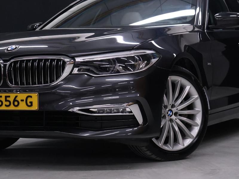 Occasion BMW 530 Executive 2018 Grijs Stationwagen