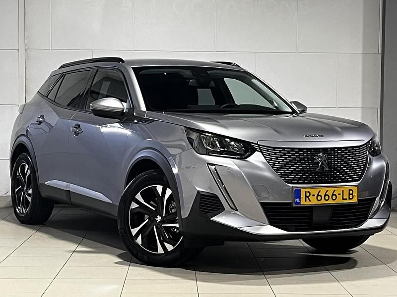 Occasion Peugeot e-2008 Allure 100 kW (136 PK) 2022 Grijs SUV