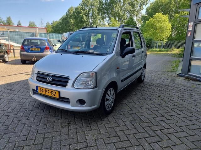 Occasion Suzuki Wagon R GLX 94 PK (69 kW) 2004 Grijs MPV
