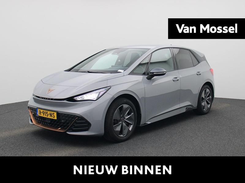 Grijs Occasion 2022 Cupra Born Hatchback | € 23.900 (Eerlijke prijs) - Afbeelding 1/4