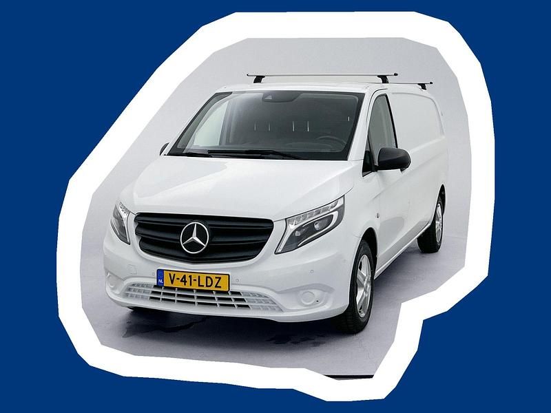 Wit Gebruikt 2021 Mercedes Vito MPV | € 27.545 (Eerlijke prijs) - Afbeelding 1/4