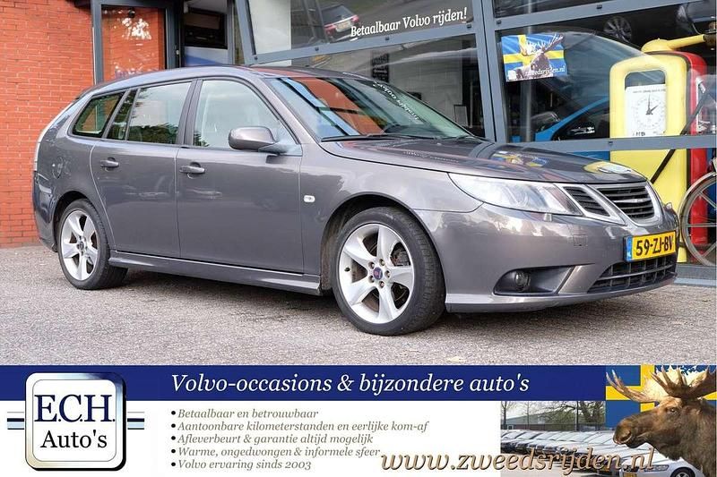 Grijs Gebruikt 2008 Saab 9-3 Stationwagen | € 3.950 (Eerlijke prijs) - Afbeelding 1/4