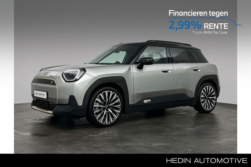 Grijs Gebruikt 2024 Mini Cooper Comfort Hatchback | € 39.880 - Afbeelding 1/4