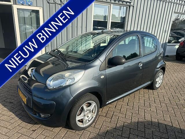 Grijs Gebruikt 2011 Citroën C1 SELECTION Hatchback | € 2.450 (Goede deal) - Afbeelding 1/4