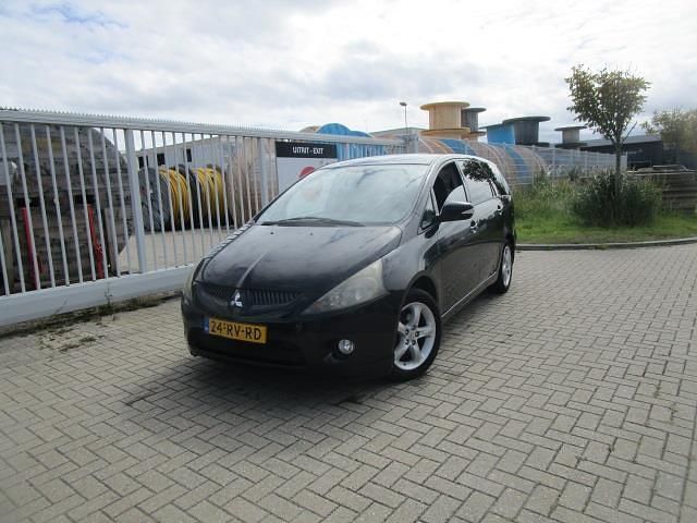 Zwart Gebruikt 2005 Mitsubishi Grandis Intense MPV | € 1.150 (Eerlijke prijs) - Afbeelding 1/4